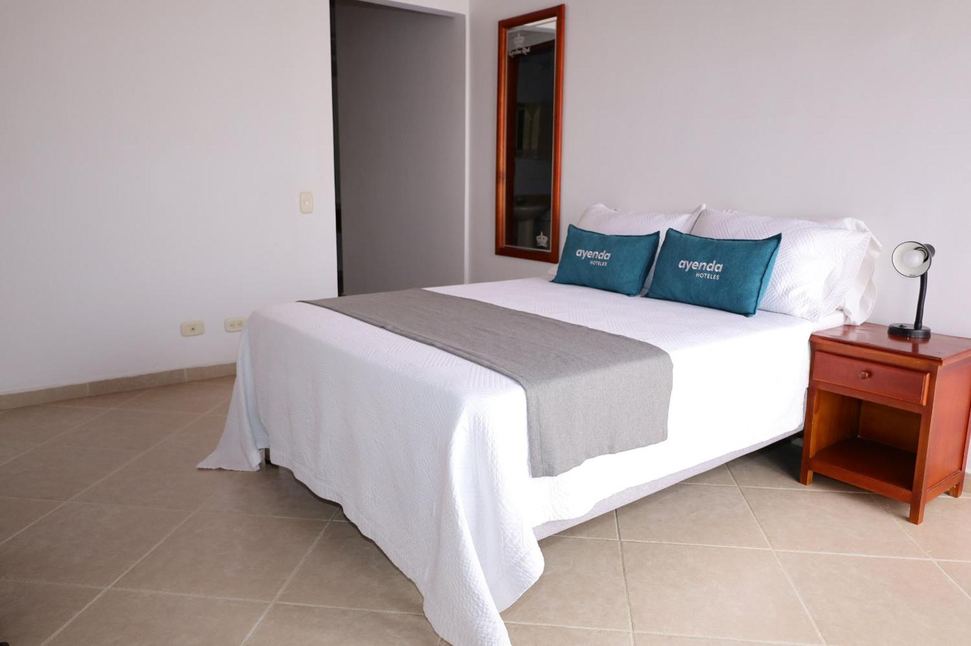ホテル Ayenda Torre 2 Apartadó エクステリア 写真