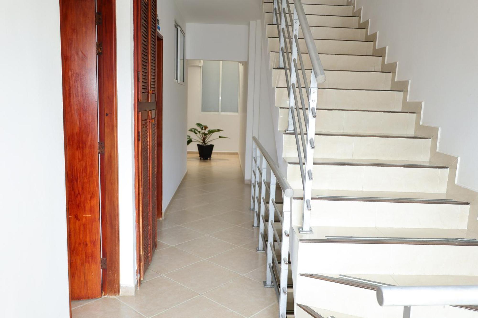 ホテル Ayenda Torre 2 Apartadó エクステリア 写真