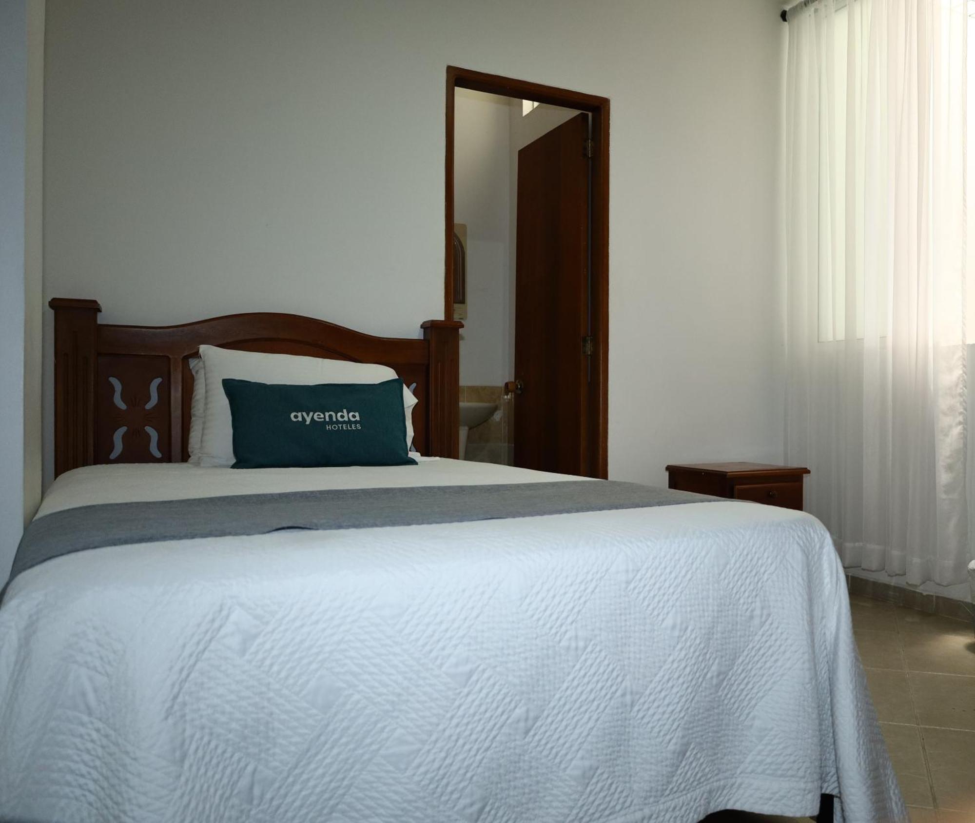 ホテル Ayenda Torre 2 Apartadó エクステリア 写真