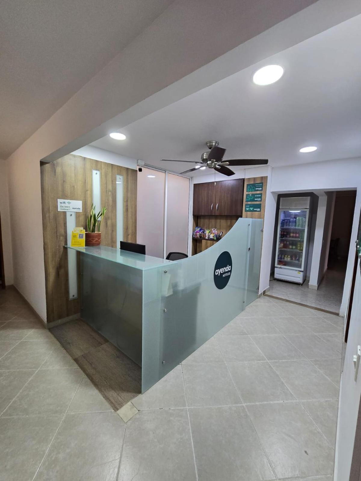 ホテル Ayenda Torre 2 Apartadó エクステリア 写真